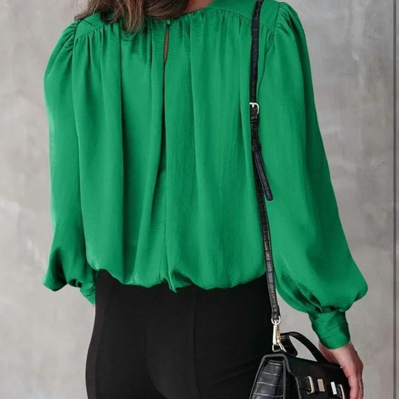 Elegant Green Women's Blouse - Picture 3 of 4
